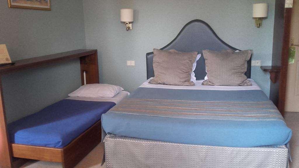 Cit'Hotel Sphinx - Hotel Montelimar Ruang foto